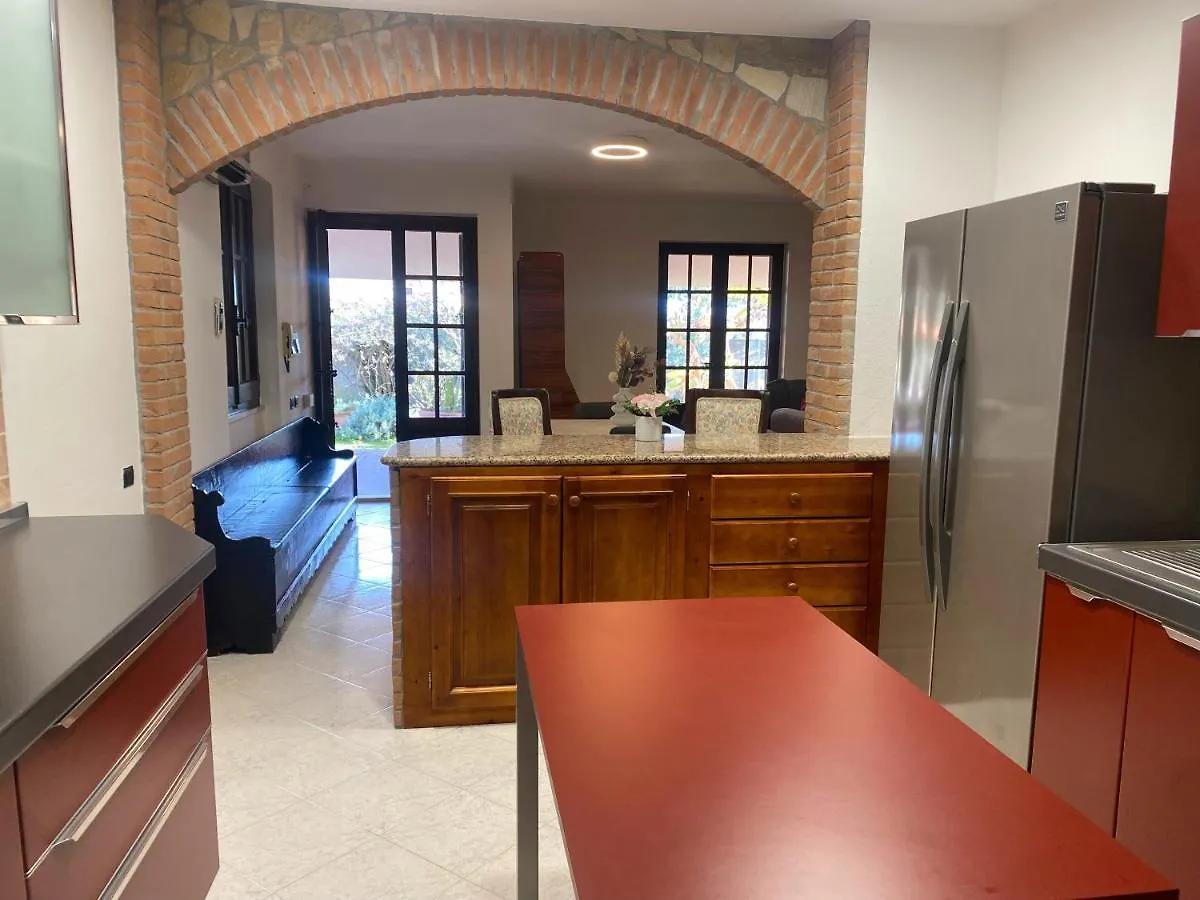 Villa Lovely Home 5 Min Walk To The Beach, 3 Bedrooms Ample Outdoor Relax And Wifi Capitana Italy